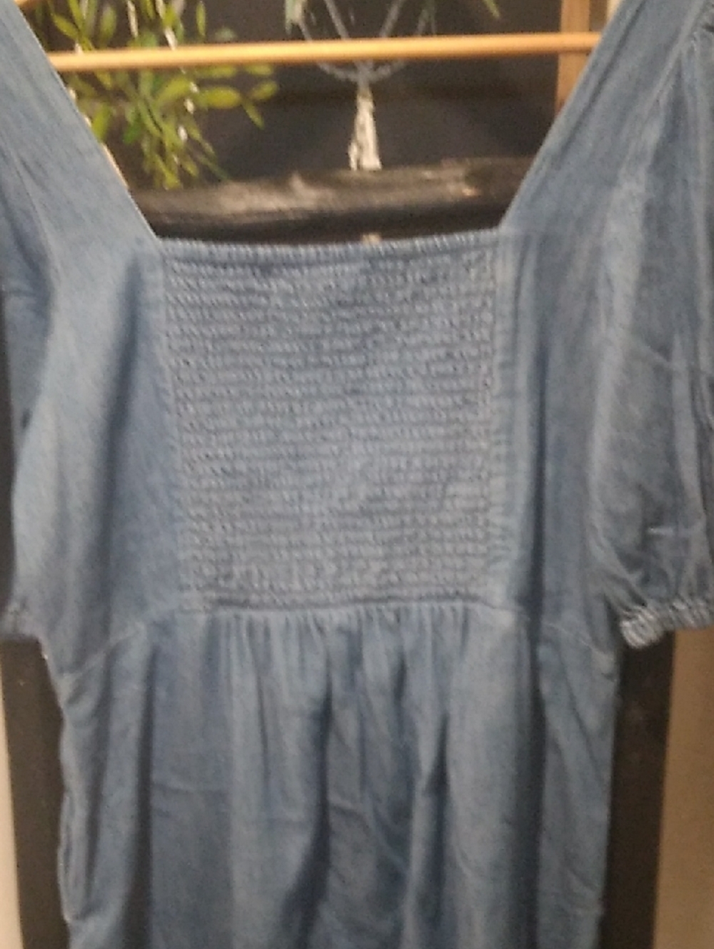 Old Navy Puff Sleeve Denim Mini Dress - Picture 4 of 11